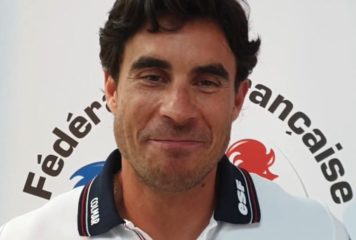 La tête au fond du seau et soudain …