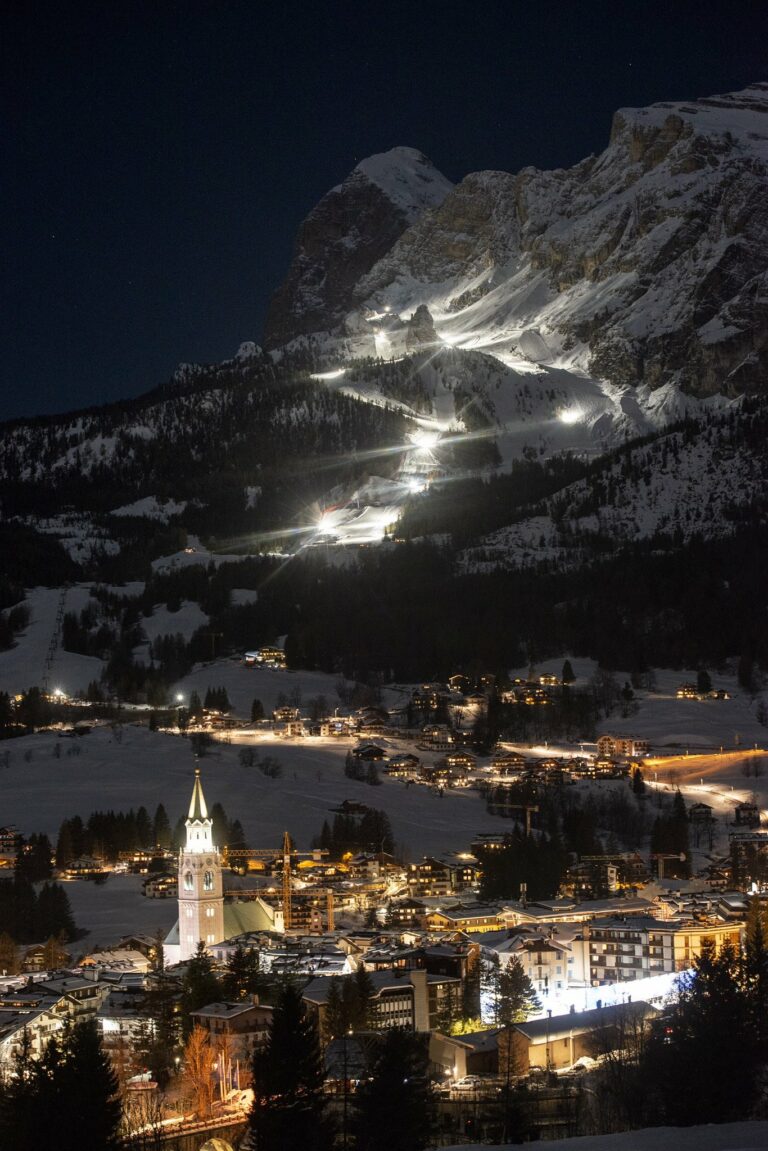 A bientôt Cortina