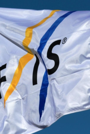 Élection FIS 2026 : cinq candidats en lice pour la Présidence
