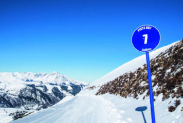 En piste sur la 007 !