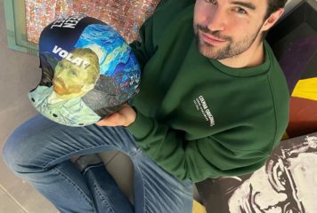 Les casques de Matthieu : hommage à Van Gogh