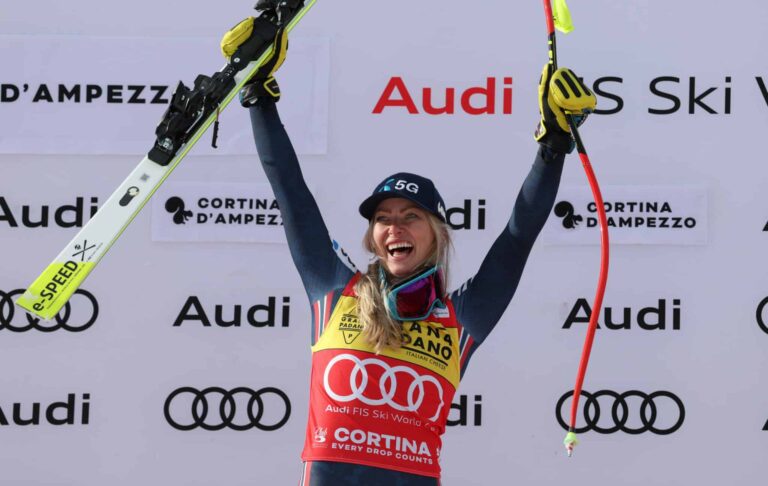 Ragnhild Mowinckel remporte le Super-G de Cortina d’Ampezzo
