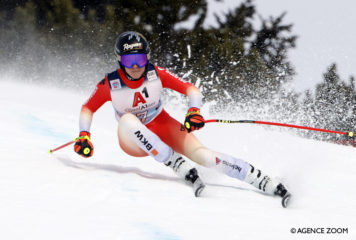 Lara Gut-Behrami remporte le Super-G de St Anton