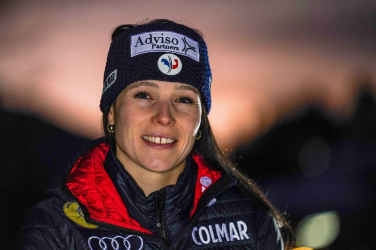 Romane Miradoli : « Je ne suis qu’à la moitié de mon périple »