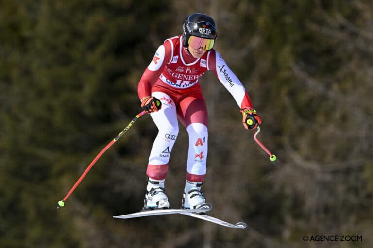Cortina d’Ampezzo : Stephanie Venier remporte la descente, Shiffrin chute lourdement