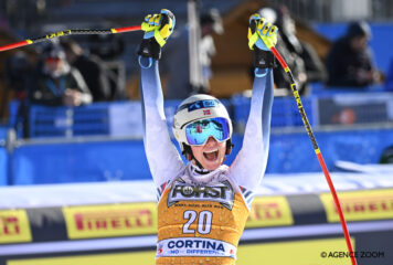 Ragnhild Mowinckel remporte la deuxième descente de Cortina d’Ampezzo