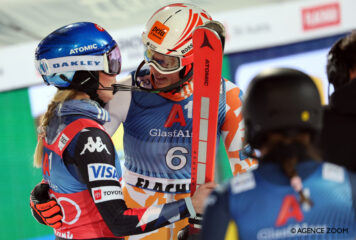 Shiffrin et Vlhova illuminent la nuit de Flachau