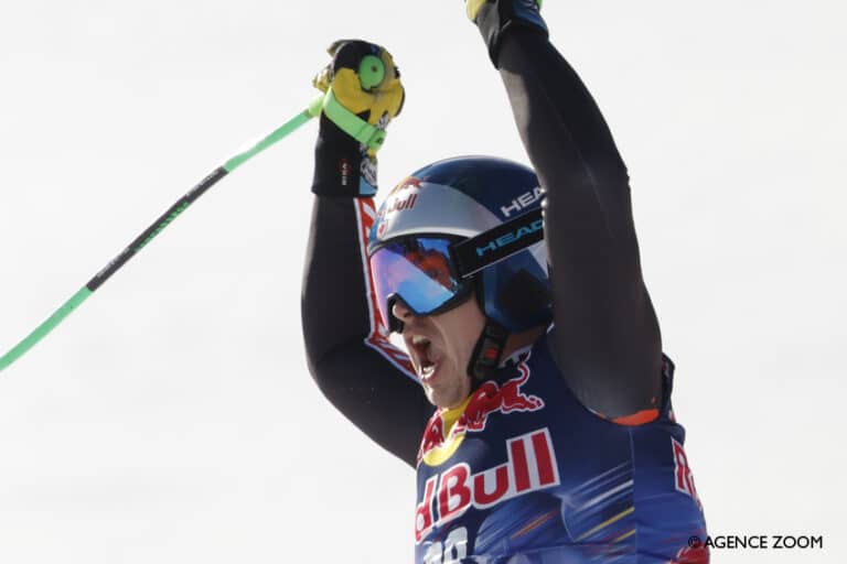 Kitzbühel : James Crawford s&rsquo;impose en descente et surprend l&rsquo;escadrille Suisse
