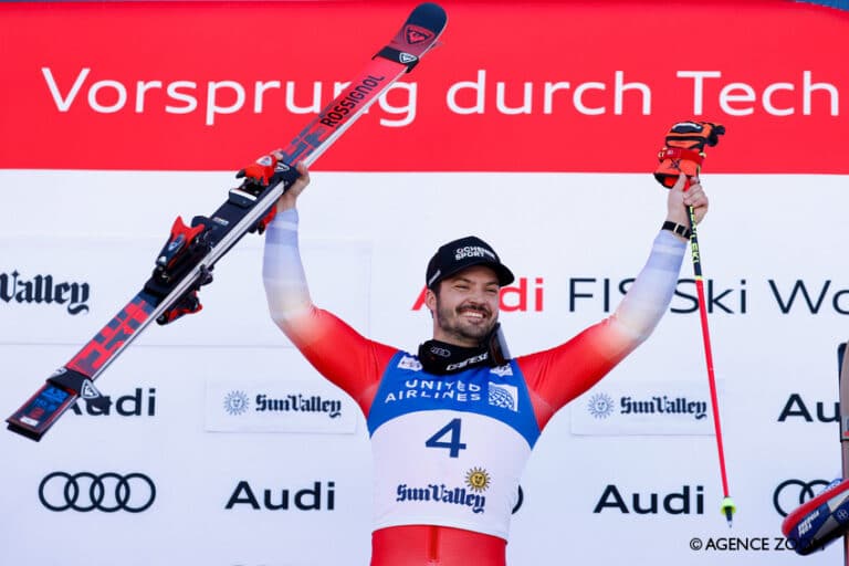 Sun Valley : Loïc Meillard en démonstration sur le géant