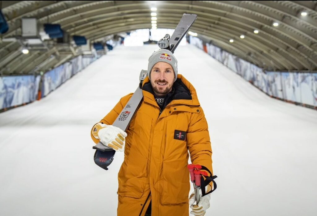 Marcel Hirscher signe son retour sur les skis… trois mètres sous le niveau de la mer