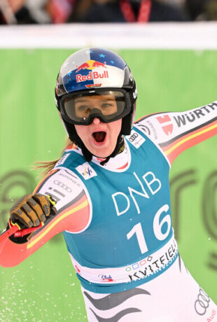 Emma Aicher, la jeune skieuse allemande qui bouscule la hiérarchie mondiale