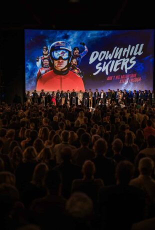 Downhill Skiers – La saison où la vitesse met les nerfs à vif