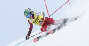 Julia Scheib remporte le géant de Mont-Tremblant