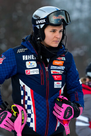 Globe en poche, doutes en tête : les mots forts de Zrinka Ljutić