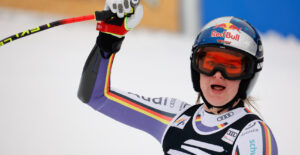 Emma Aicher remporte le Super-G Tarvisio, nouveau podium pour Lindsey Vonn