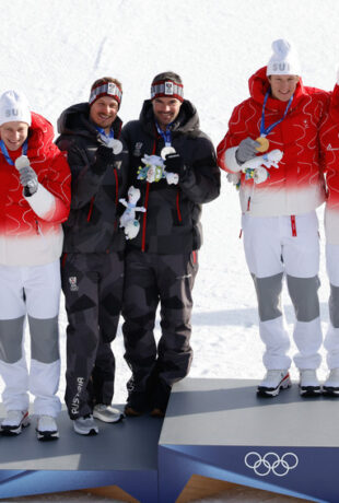 Franjo von Allmen et Tanguy Nef champions olympique du combiné par équipe