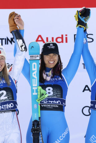 Val di Fassa : Elena Curtoni triomphe, Romane Miradoli au pied du podium