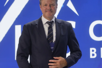 Alexander Ospelt élu président de la FIS au terme d’un scrutin historique
